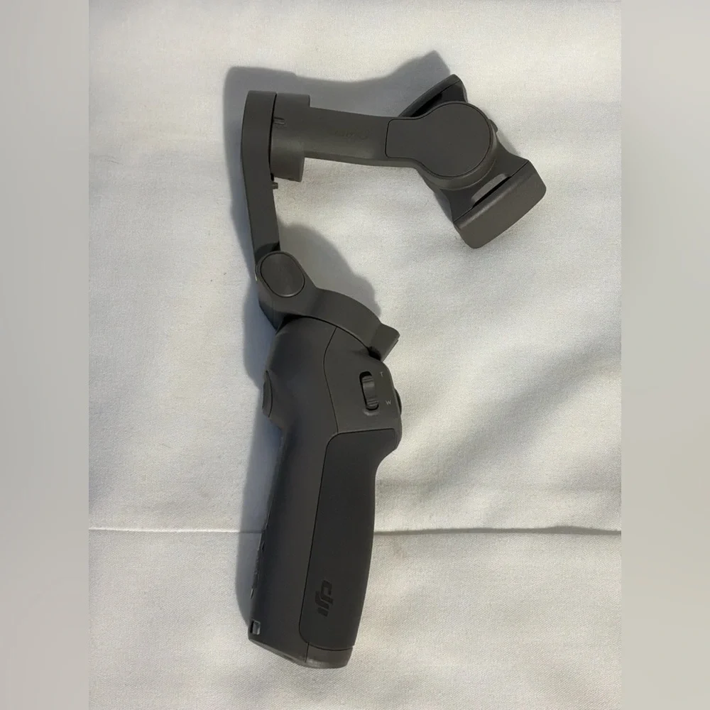 DJI Osmo Mobile Gimbal Stabilizer for Smartphones